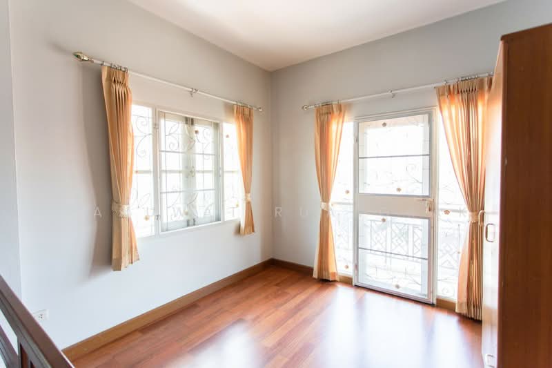 Maturos Home 11, Nonthaburi, Bang Khen, Muang Nonthaburi, Nonthaburi, 10+ Bedrooms, 215 sqm, Single Detached House For Sale, by Panuwat Ruangrak, 11874143 - DDproperty.com