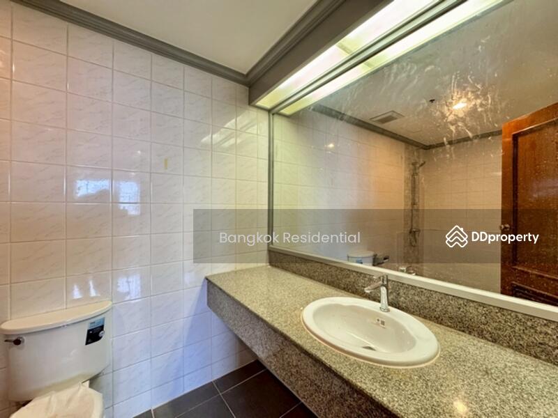 For Rent - Royal Kensington Mansion, Bangkok