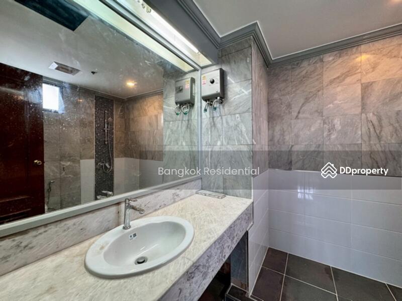 For Rent - Royal Kensington Mansion, Bangkok