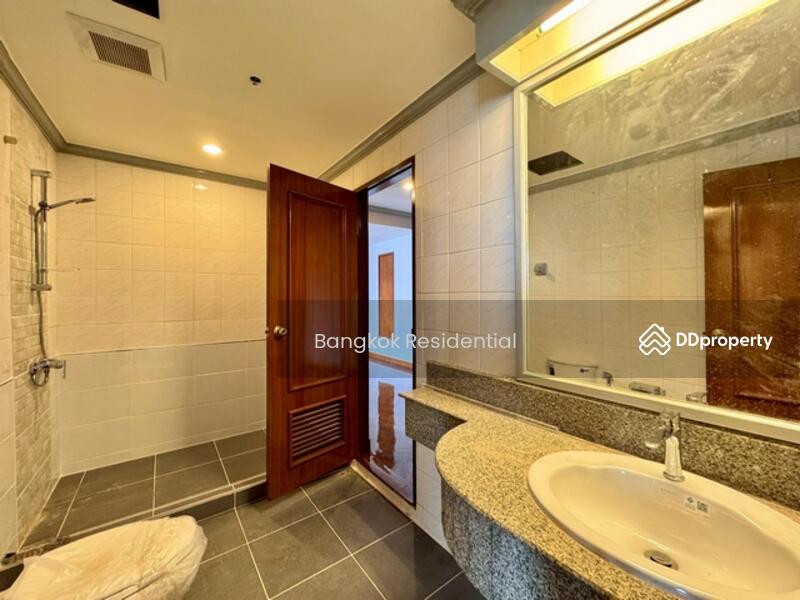 For Rent - Royal Kensington Mansion, Bangkok
