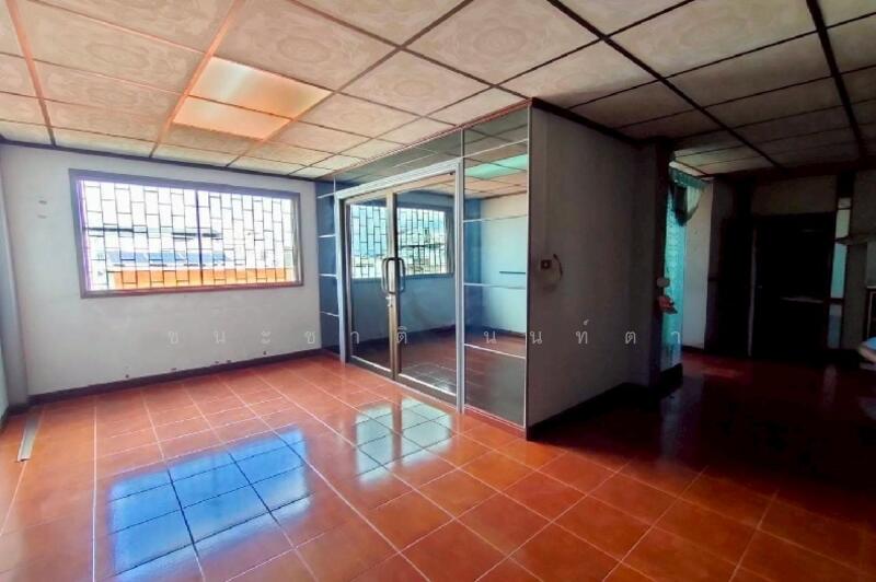 ขาย - โชคชัย 4 แยก 6, กรุงเทพ