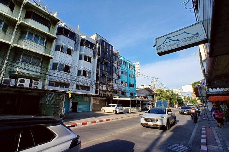 ขาย - โชคชัย 4 แยก 6, กรุงเทพ