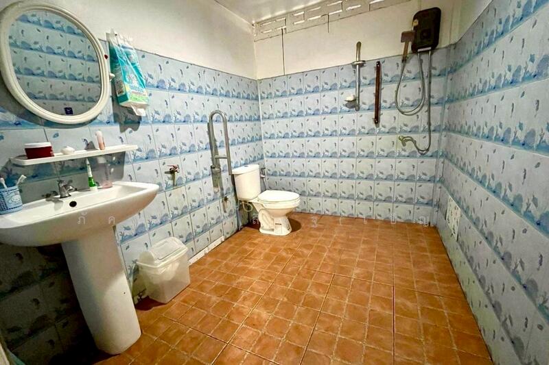 For Sale - GN-824074 Commercial building, Thung Tao, Thung Tao Mobile Phone Shop, Surat Thani, near Lotus, Surat Thani