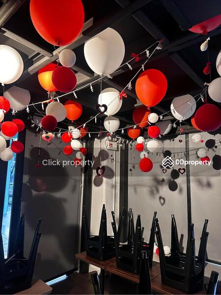 ขาย - Someone Social Club, กรุงเทพ