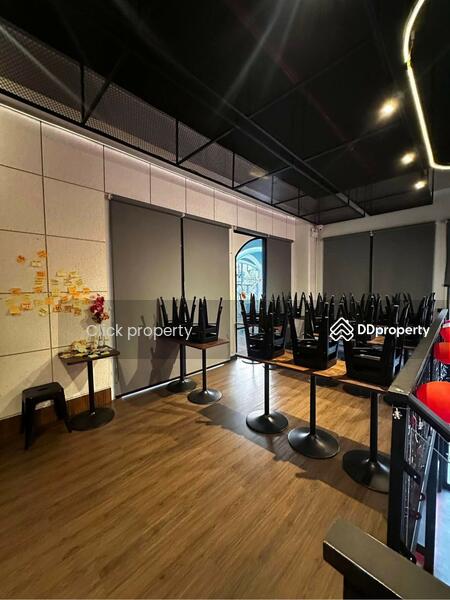 ขาย - Someone Social Club, กรุงเทพ