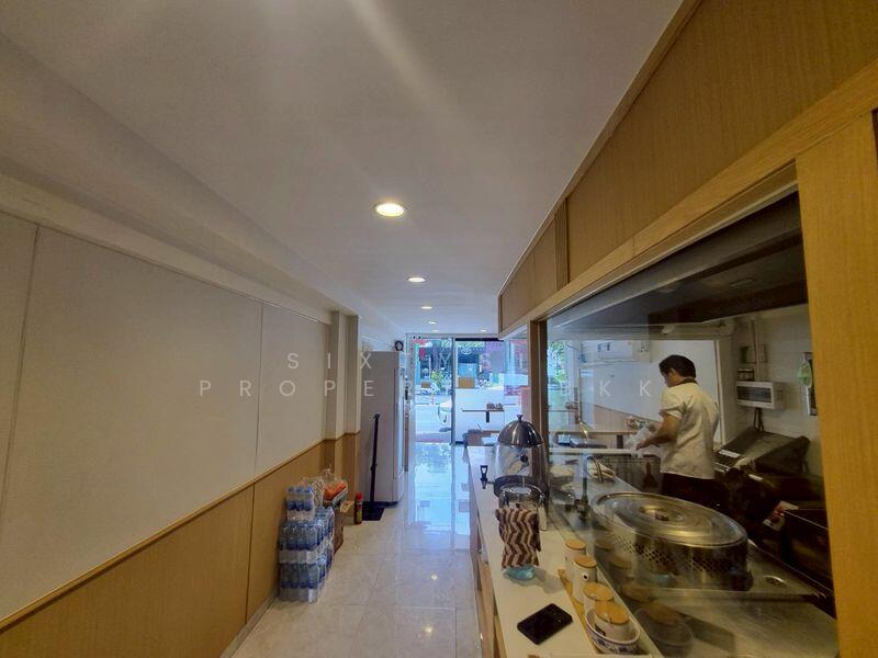 For Rent - Commercial/Shophouse for Rent in Thonglor, Bangkok