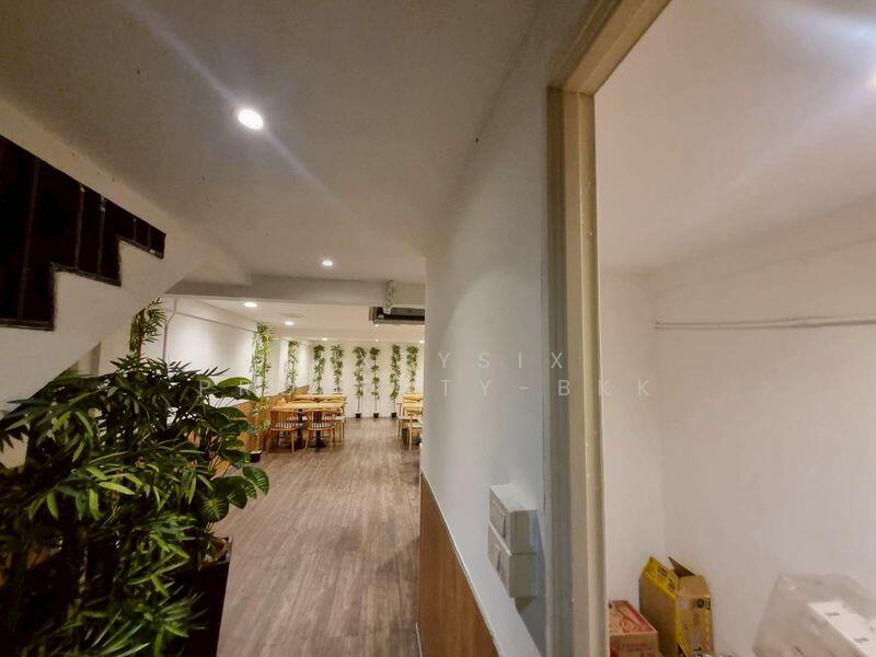 For Rent - Commercial/Shophouse for Rent in Thonglor, Bangkok