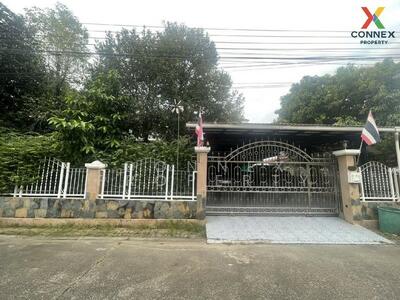 ขาย - Chonlada Bangbuathong : ชลลดา บางบัวทอง, นนทบุรี