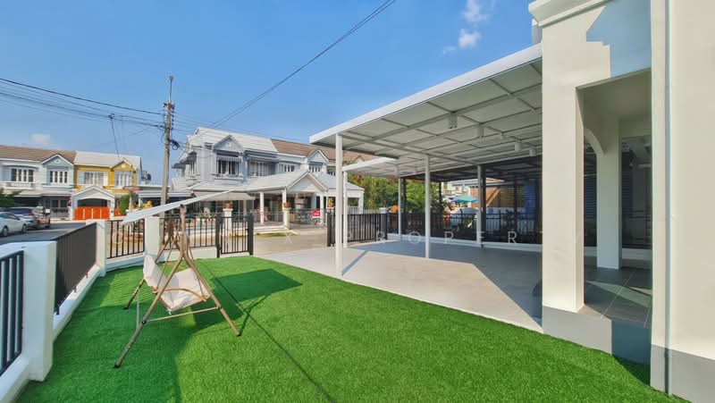 Budsarin Wongwaen-Rattanathibet : บุศรินทร์ วงแหวน-รัตนาธิเบศร์, นนทบุรี, ถนนบ้านกล้วย-ไทรน้อย, พิมลราช, บางบัวทอง, นนทบุรี, 130 ตร.ม., ทาวน์เฮ้าส์ ขาย, โดย Connex Property, 11875162 - DDproperty.com