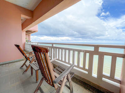 ขาย - Springfield Beach Condominium : สปริงฟิลด์ บีช คอนโดมิเนียม, เพชรบุรี