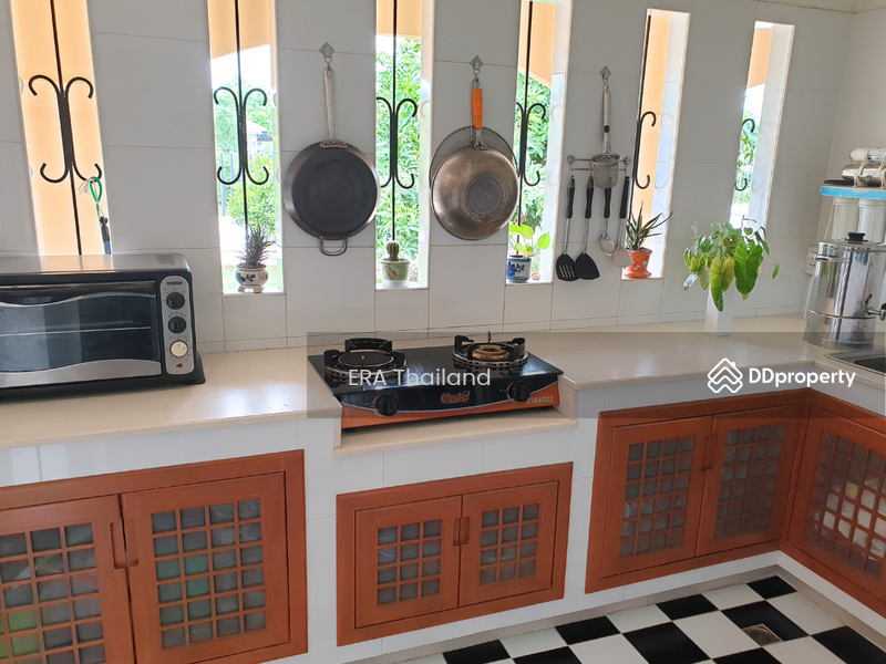 ขาย - ขายบ้านริมทะเลสาบ สไตล์โคโลเนียล 300 ตร.ม. ใกล้ โลตัสท่าทอง, พิษณุโลก