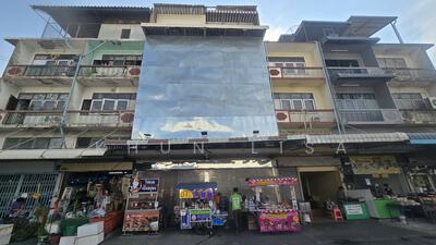 ขาย - อาคารพาณิชย์ 2 คูหา ในซอยจรัญสนิทวงศ์ 37 ติดโลตัสมอลล์จรัญสนิทวงศ์, กรุงเทพ