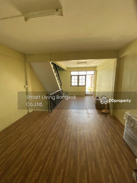 ขาย - Commercial Building Srinakarin, สมุทรปราการ