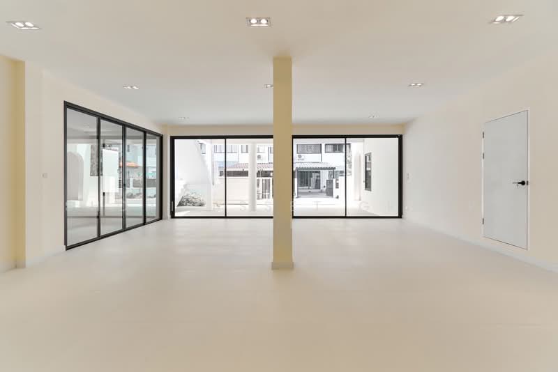 Home office for sale near Central Airport Chiang Mai. Located behind Big C Mae Hia - SW002421, Chiang Mai, Mae Hia, Muang Chiang Mai, Chiang Mai, , 377 sqm, Office Space For Sale, by Shori Asset Group Co., Ltd., 11876727 - DDproperty.com
