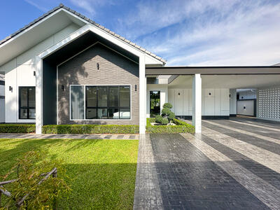 ขาย - ขายบ้าน หางดง บ้านโมเดิร์นพูลวิลล่า วิวเลค บ้านชั้นเดียว พร้อมตกแต่ง บนที่ดิน 265 ตร.ว ต.สันผักหวาน, เชียงใหม่