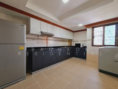 For Rent - D.H.Grand Tower, Bangkok