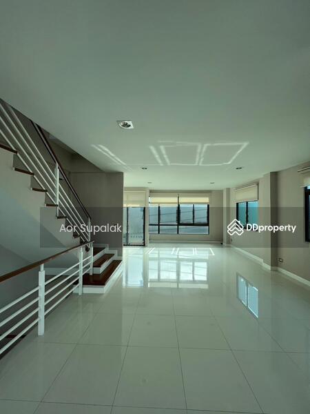 For Rent - Uptown Sathupradit, Bangkok