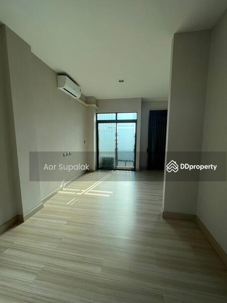 For Rent - Uptown Sathupradit, Bangkok