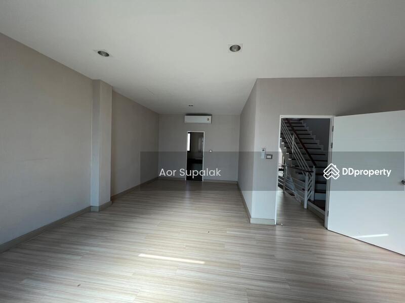 For Rent - Uptown Sathupradit, Bangkok