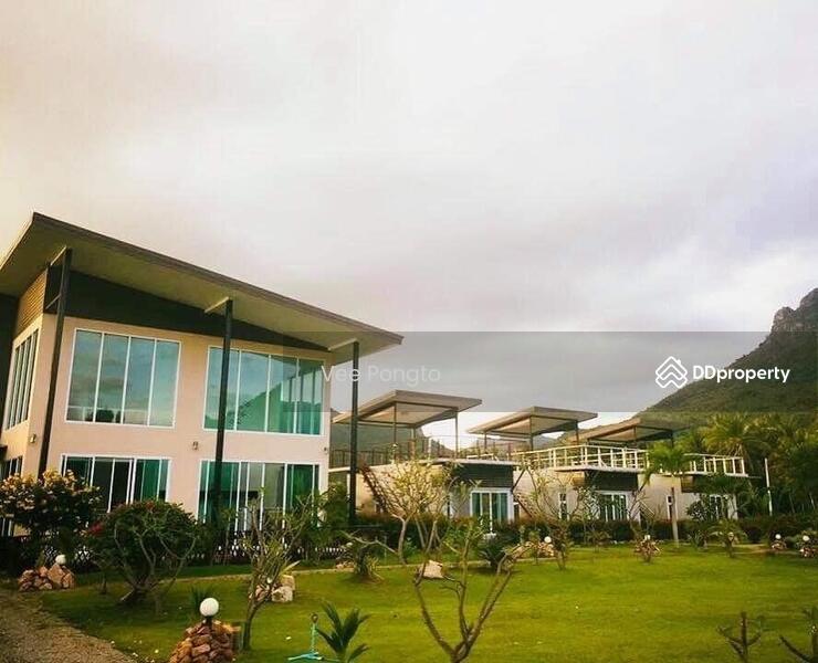 ขาย - Sam Roi Yot, 6 Rai of Land & House & 3 Guesthouses for Sale, ประจวบคีรีขันธ์