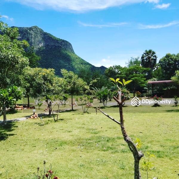 ขาย - Sam Roi Yot, 6 Rai of Land & House & 3 Guesthouses for Sale, ประจวบคีรีขันธ์