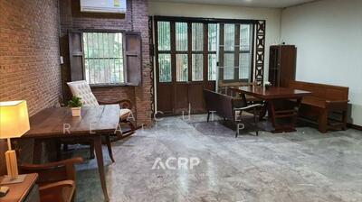 ขาย - ขาย หรือ ให้เช่า – บ้านสวน 3 ชั้น ริมคลอง สงบ ร่มรื่น สุขุมวิท 77 ใกล้ BTS อ่อนนุช, ปทุมธานี