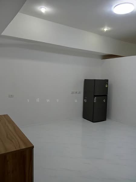 Merlin Tower, Bangkok, Soi Narathiwat 14 Sathon Road, Thung Wat Don, Sathon, Bangkok, 1 Bedroom, 40 sqm, Condo For Rent, by รพีพร แซ่อึ้ง, 11877543 - DDproperty.com