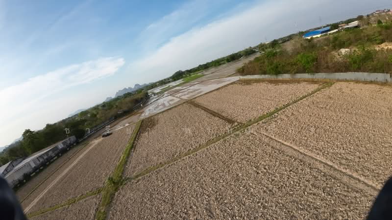 ขาย ที่ดินสวยใกล้เมืองในจังหวัดราชบุรี เพียง 2 กม. ติดถนน 3208 (ทางไปสวนผึ้ง), ราชบุรี, 8641 3208, เจดีย์หัก, เมืองราชบุรี, ราชบุรี, 30,624 ตร.ม., ที่ดิน ขาย, โดย ชารียา พรหมจักร, 11877584 - DDproperty.com