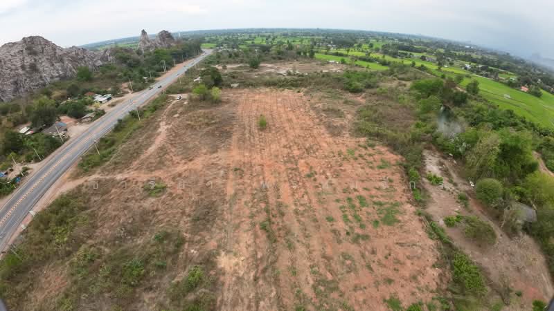 ขายที่ดินปากท่อ 19 ไร่ ติดถนน3206 ใกล้ปั๊ม-ชุมชน บรรยากาศดี หน้ากว้าง เหมาะลงทุน !, Ratchaburi, 12107 3206, Pak Tho, Pak Tho, Ratchaburi, , 31,940 sqm, Land For Sale, by ชารียา พรหมจักร, 11877617 - DDproperty.com