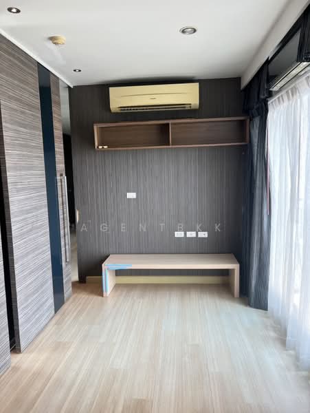 The Parkland Srinakarin Lakeside, Samut Prakan, 555 Lasalle Road, Bang Kaeo, Bang Plee, Samut Prakan, 2 Bedrooms, 72 sqm, Condo For Rent, by Agentbkk, 11877670 - DDproperty.com