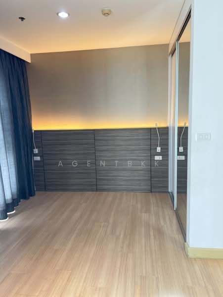 The Parkland Srinakarin Lakeside, Samut Prakan, 555 Lasalle Road, Bang Kaeo, Bang Plee, Samut Prakan, 2 Bedrooms, 72 sqm, Condo For Rent, by Agentbkk, 11877670 - DDproperty.com