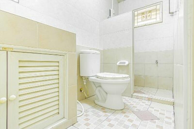 ทาวน์โฮม หมู่บ้านพิศาล 10, Bangkok, - -, Samae Dam, Bang Khun Thian, Bangkok, 3 Bedrooms, 224 sqm, Townhouse For Sale, by Pimlada Lertritrungmanee, 11877750 - DDproperty.com