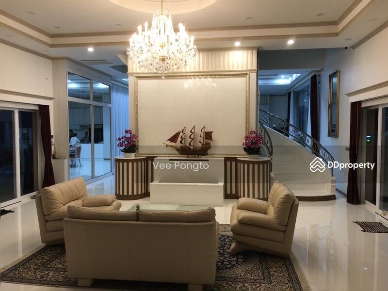 For Sale - Modern Luxury Beachfront Property in Bang Saphan, Prachuap Khiri Khan