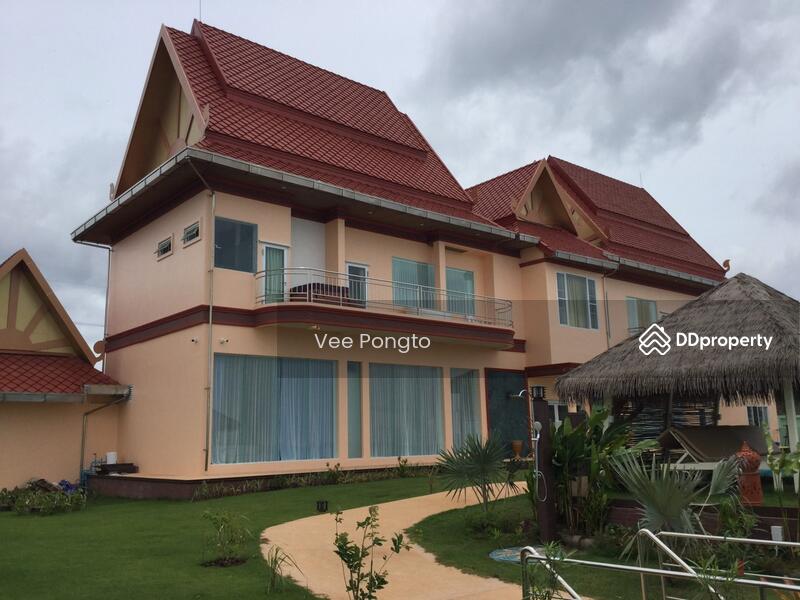 For Sale - Modern Luxury Beachfront Property in Bang Saphan, Prachuap Khiri Khan