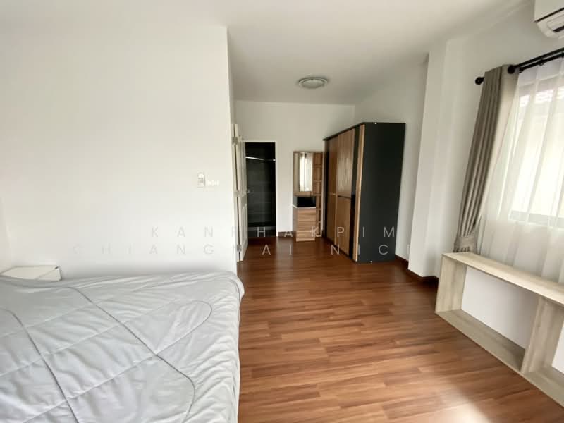 Vararom Premium City Hall, Chiang Mai, San Phi Sua, Muang Chiang Mai, Chiang Mai, 3 Bedrooms, 139 sqm, Single Detached House For Rent, by Kanphakpim Chiangmai Nice Home, 11877921 - DDproperty.com