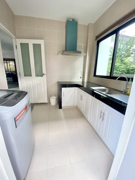 Vararom Premium City Hall, Chiang Mai, San Phi Sua, Muang Chiang Mai, Chiang Mai, 3 Bedrooms, 139 sqm, Single Detached House For Rent, by Kanphakpim Chiangmai Nice Home, 11877921 - DDproperty.com