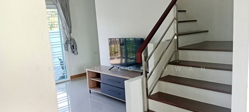 For rent: 2-storey townhouse, corner unit, location near Hat Yai Airport, 2 bedrooms, Songkhla, Khuan Lang, Hat Yai, Songkhla, 2 Bedrooms, 80 sqm, Townhouse For Rent, by Rachen Nopsuwan, 11877972 - DDproperty.com