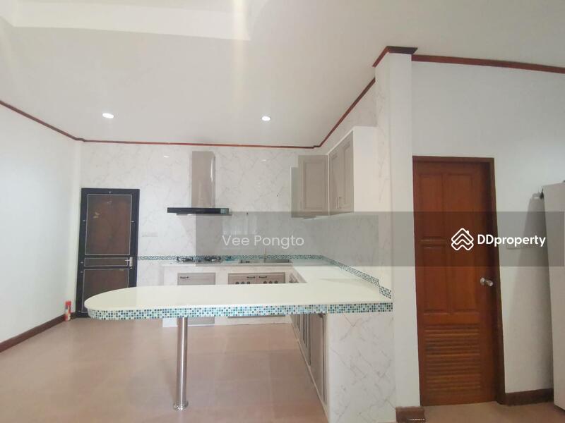 ขาย - House 2 Bedrooms for Rent and Sale with Big Garden Soi 94, ประจวบคีรีขันธ์