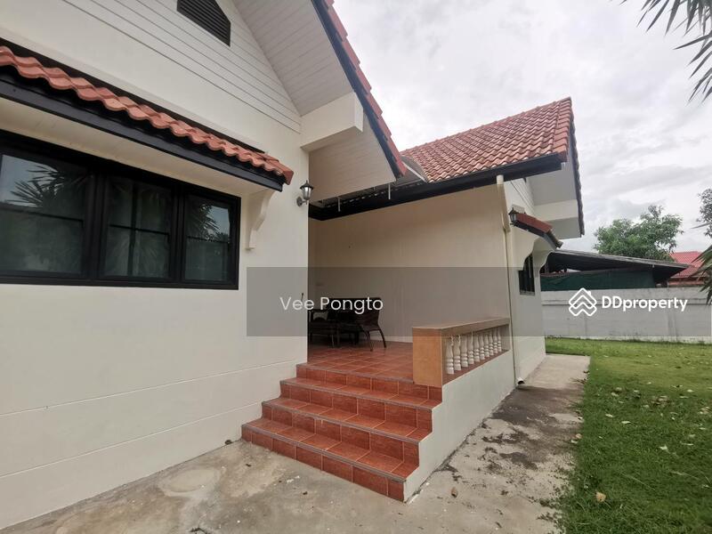 ขาย - House 2 Bedrooms for Rent and Sale with Big Garden Soi 94, ประจวบคีรีขันธ์