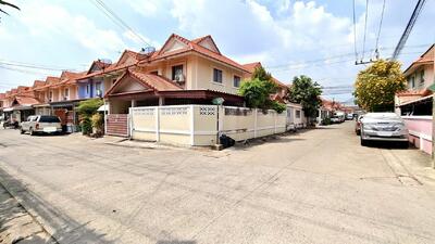 ขาย - หมู่บ้านพฤกษาC รังสิต-คลอง3 หลังมุม 28.7 ตร.ว. ต่อเติมครบพร้อมเข้าอยู่ ต.คลองสาม อ.คลองหลวง, ปทุมธานี