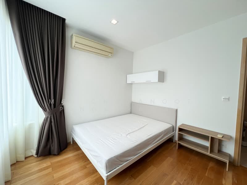 Siri At Sukhumvit, Bangkok, 902 Sukhumvit Road, Phra Kanong, Khlong Toei, Bangkok, 3 Bedrooms, 100 sqm, Condo For Rent, by Ms. Chayanoot Pingkarawat, 11879227 - DDproperty.com
