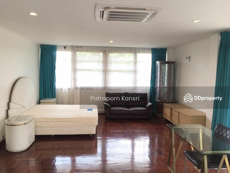 For Rent - 4-Br House near BTS Phra Khanong (817893), Bangkok