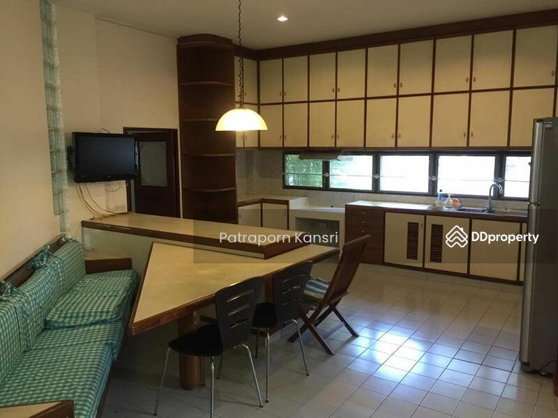 For Rent - 4-Br House near BTS Phra Khanong (817893), Bangkok