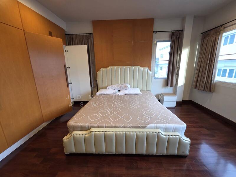 Panya Pattanakarn Village, Bangkok, Soi Phatthanakarn 30, Suan Luang, Suan Luang, Bangkok, 5 Bedrooms, 500 sqm, Single Detached House For Rent, by Jomchanok Aswavibul, 11879715 - DDproperty.com