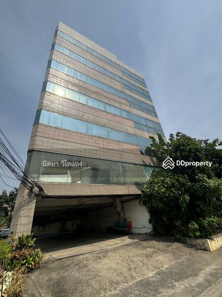 For Sale - 7 Stores Modern Style with quality material ,great location on Rama IX Motorway Express, Bangkok