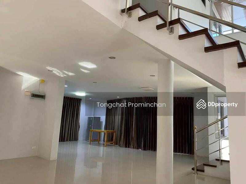 For Rent - Commercial building for rent, On Nut, Phra Khanong, Bang Chak, Bangkok