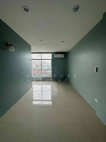 อาคารพาณิชย์ เซนสิริ แยกเจ สัตหีบ สัตหีบ ชลบุรี 20180, ชลบุรี, สุขุมวิท, สัตหีบ, สัตหีบ, ชลบุรี, 336 ตร.ม., ตึกแถว-อาคารพาณิชย์ ขาย, โดย Nanaporn Tantidechamongkon, 11880431 - DDproperty.com