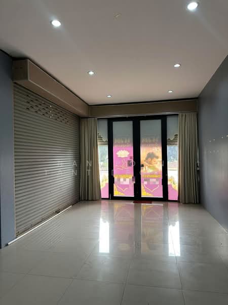 อาคารพาณิชย์ เซนสิริ แยกเจ สัตหีบ สัตหีบ ชลบุรี 20180, ชลบุรี, สุขุมวิท, สัตหีบ, สัตหีบ, ชลบุรี, 336 ตร.ม., ตึกแถว-อาคารพาณิชย์ ขาย, โดย Nanaporn Tantidechamongkon, 11880431 - DDproperty.com