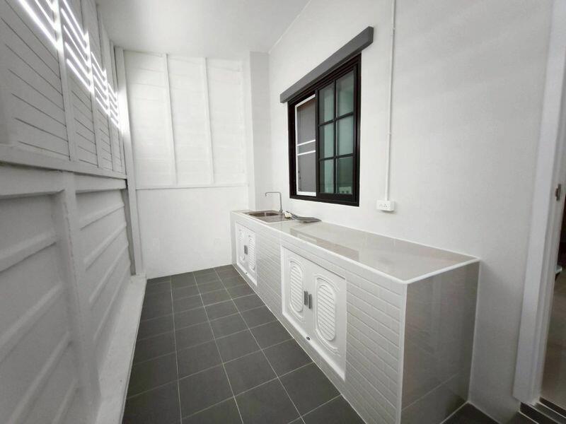 ให้เช่าบ้านแฝดใหม่ ม.น็อตติ้งฮิลล์ ปลวกแดง-วังแขยง, Rayong, Pluak Daeng, Rayong, 2 Bedrooms, 120 sqm, Single Detached House For Rent, by Dusit Saengfa, 11880441 - DDproperty.com