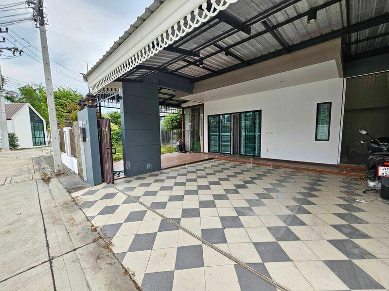 ขายบ้านเดี่ยวหลังมุม ม.อนัญญาการ์เด้นท์ฮิลล์ หนองมน บางแสน, Chon Buri (Pattaya), Saen Suk, Muang Chon Buri, Chon Buri (Pattaya), 3 Bedrooms, 240 sqm, Single Detached House For Sale, by Dusit Saengfa, 11880510 - DDproperty.com